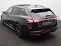 Volkswagen Passat Variant R-Line Business 1.5 eTSI 150pk DSG Automaat Panoramadak, Harman kardon audio, 360 camera, Head up display, Adaptive cruise control, Navigatie, LED matrix koplampen, Verwarmde voorruit, Stoelverwarming