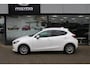 Mazda 2 1.5 Skyactiv-G Luxury , Navi, Apple Carplay, Clima, Cruise, Camera, HUD, PDC, LKA, LMV 16 Inch, Stuur/Stoelverarming