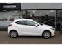 Mazda 2 1.5 Skyactiv-G Luxury , Navi, Apple Carplay, Clima, Cruise, Camera, HUD, PDC, LKA, LMV 16 Inch, Stuur/Stoelverarming