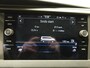Volkswagen Transporter 2.0 TDI 110pk L2H1 Navigatie Apple Carplay/Android Auto Trekhaak Camera Parkeersensoren achter Cruise Control Airco