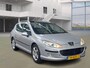 Peugeot 407 SW 2.2-16V XT