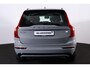 Volvo XC90 T8 Recharge AWD Ultimate Dark - LONG RANGE - Panorama/schuifdak - IntelliSafe Assist & Surround - Harman/Kardon audio - Parkeercamera achter - Verwarmde voorstoelen, stuur & achterbank - Parkeersensoren voor & achter - Elektr. bedienb. voorstoelen met geheugen - Head up display - Draadloze tel. lader - 20' LMV