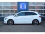 Mercedes-Benz B-klasse AMG Pakket 220 Launch Edition Premium Automaat