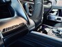 Mercedes-Benz G-klasse 63 Premium Plus | AMG | V8 | Burmester | 22" Lichtmetaal | Lederen bekleding | Massage | Widescreen | Alcantara hemelbekleding | Schuif/kantel dak |