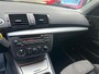 BMW 1-Serie 116i High Executive / M-PAKKET / RIJDT SCHEKELT GOED / NIEUWE APK