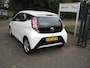 Toyota Aygo 1.0 VVT-i x-play Rijklaar met garantie