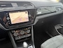 Volkswagen Touran 2.0 TDI DSG Highline Business R R-line Navigatie Camera Acc Dab Led Carplay Sport Comfort Stoelen + Verwarming NL Auto BTW