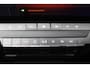 Opel Astra 1.2 Turbo 130pk GS | 18 inch | LED Matrix Pixel | Panorama dak | Alcantara | Voorruitverwarming | Draadloos opladen | Stoel- + stuurverwarming