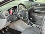 Ford Focus Wagon 1.8 Titanium F-F Navi Cruise Parkeersensor Trekhaak Tel voorbereiding LM velgen Voorruitverwarming Goede staat