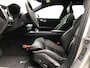 Volvo V60 2.0 B3 Plus Dark | Adaptive cruise control | Trekhaak | 360 camera | Standkachel | Panoramadak | Full LED koplampen | Harman/Kardon audio |