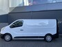 Renault Trafic 2.0 dCi 120 T29 L2H1 Airco - Cruise control - Parkeer sensoren achter - Navigatie - Radio - USB/AUX - DAB - Bluetooth - Trekhaak - Licht metalen velgen - Ramen electrisch voor - Voorstoelen verwarmbaar en verstelbaar - B-stoel IHV - 2 zitplaatsen voor - zijwand betimmering - laadvloer - zijschuifdeur rechts - tussenschot volledig
