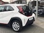 Toyota Aygo X 1.0 VVT-i First | Apple CarPlay/Android Auto, Lichtmetalen velgen, Licht + Regensensor, Parkeersensoren, Stuurbediening
