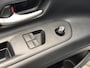 Toyota Aygo X 1.0 VVT-i First | Apple CarPlay/Android Auto, Lichtmetalen velgen, Licht + Regensensor, Parkeersensoren, Stuurbediening