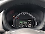 Toyota Aygo X 1.0 VVT-i First | Apple CarPlay/Android Auto, Lichtmetalen velgen, Licht + Regensensor, Parkeersensoren, Stuurbediening