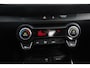 Kia Stonic 1.0 T-GDi MHEV DynamicLine | NAVIGATIE | LMV | CAMERA | APPLE CARPLAY |
