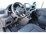 Renault Trafic 2.0-170pk dCi T29 L2H1 Luxe dubbele cabine AUTOMAAT. Luxe Renault Trafic dubbele cabine. Airco, navigatie, telefoonvoorb., metallic lak, LM wielen, schuifdeur li.+re., armsteunen li.+re voor, Isofix etc, etc
