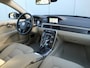Volvo V70 T4 AUT Classic Edition Xenon / Afneembare trekhaak / Navi