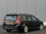 Volvo V70 T4 AUT Classic Edition Xenon / Afneembare trekhaak / Navi