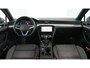Volkswagen Passat Variant 1.4 TSI PHEV 218pk GTE Business DSG / Panoramadak / Head-up Display / Camera / Trekhaak wegklapbaar