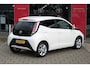 Toyota Aygo 1.0 VVT-i x-joy | x-nav navigatie | Climate Control | Airco | Bl