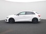 Audi A3 Sportback 30 TFSI S edition | Navigatie | Airco | 19 Inch Velgen Zwart | Optiek zwart pakket | Cruise control | Sportonderstel |