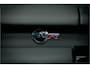 Land Rover Range Rover Sport P575 SVR laatst geleverde SVR lage km stand 23' Vossen