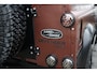 Land Rover Defender 90 | BENZINE/LPG | 6 PERSOONS | LEDER | ALCANTARA | KANTELDAK | PDC | BLUETOOTH |