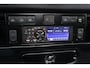 Land Rover Defender 90 | BENZINE/LPG | 6 PERSOONS | LEDER | ALCANTARA | KANTELDAK | PDC | BLUETOOTH |