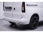 Volkswagen Caddy 1.5 TSI 115 pk BENZINE Black&White Edition 19" LMV, Spoilers V+A, Airco, Bumpers in Kleur, Cruise Control, 2-Zits