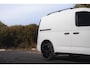 Volkswagen Caddy 1.5 TSI 115 pk BENZINE Black&White Edition 19" LMV, Spoilers V+A, Airco, Bumpers in Kleur, Cruise Control, 2-Zits