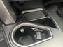 Toyota RAV4 2.5 Hybrid AWD Executive Business Lederen bekleding, Trekhaak, Apple Carplay en/of Android auto, Achteruitrijcamera, Navigatie, Stoelverwarming, Elektrische stoel + seat-memory, Smart Key