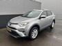 Toyota RAV4 2.5 Hybrid AWD Executive Business Lederen bekleding, Trekhaak, Apple Carplay en/of Android auto, Achteruitrijcamera, Navigatie, Stoelverwarming, Elektrische stoel + seat-memory, Smart Key