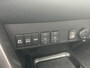 Toyota RAV4 2.5 Hybrid AWD Executive Business Lederen bekleding, Trekhaak, Apple Carplay en/of Android auto, Achteruitrijcamera, Navigatie, Stoelverwarming, Elektrische stoel + seat-memory, Smart Key