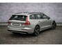 Volvo V60 2.0 T6 Plug-in hybrid AWD Plus Dark | Long range | Adaptieve cruise control | Panorama dak | Stoel/stuur verwarming | Sport Stoelen | 19" |