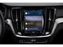 Volvo V60 2.0 T6 Plug-in hybrid AWD Plus Dark | Long range | Adaptieve cruise control | Panorama dak | Stoel/stuur verwarming | Sport Stoelen | 19" |