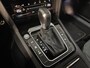 Volkswagen Arteon Shooting Brake 1.4 TSI eHybrid R-Line Business+ 19"/Panoramadak/Trekhaak/Head up/Stuurverwarming + stoel v+a/LED+/ 360 camera/PDC v+a/Dynamic Chassis/Apple Carplay & Android Auto