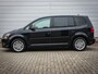 Volkswagen Touran 1.6 TDI Comfortline BlueMotion 7p. | Airco | Navi | Cruise | Lichtmetaal | 7 Persoons | Mistlampen | Trekhaak |
