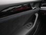 Volkswagen Passat Variant 1.5 eTSI 150pk DSG R-Line Business Panorama Navigatie Trekhaak Camera Carplay Stoelverwarming