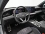 Volkswagen Passat Variant 1.5 eTSI 150pk DSG R-Line Business Panorama Navigatie Trekhaak Camera Carplay Stoelverwarming