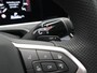 Volkswagen Passat Variant 1.5 eTSI 150pk DSG R-Line Business Panorama Navigatie Trekhaak Camera Carplay Stoelverwarming