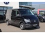 Volkswagen Crafter 30 2.0 TDI L3H2 Exclusive 140PK / 103kW, BPM vrij, navigatie, Apple Carplay & Android Auto, achteruitrijcamera, verwarmbaar stuurwiel, adaptieve cruise control (ACC), diefstalalarm, LED koplampen, draadloos telefoon laden, elektrisch instel- verwarm-, en inklapbare buitenspiegels, parkeersensoren voor en achter (pdc), keyless start, airco, reservewiel, bijrijdersbank