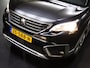 Peugeot 5008 1.6 PureTech Allure (7-PERSOONS, TREKHAAK, ACHTERUITRIJCAMERA, APPLE CARPLAY / ANDROID AUTO, NAVIGATIESYSTEEM, NAP)