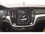 Volvo V60 2.0 D3 150pk MomentPro -LEER-ECC-NAVI-