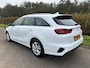 Kia Ceed Sw 1.0 T-GDi 120pk MHEV DCT7 DynamicLine | Navigatie | Apple carplay/ Android auto | Camera | Climate control | All-season banden | NAP | Rijklaar prijs!