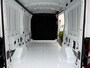 Ford Transit GB 350 L2H2 TDCi 105pk FWD Trend/ Trekhaak met 2500KG trekgewicht/ Parkeersensoren V+A/ DAB/ Cruise control/ 3 Zitplaatsen/ Airco/ Origineel NL/ NAP