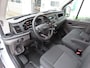 Ford Transit GB 350 L2H2 TDCi 105pk FWD Trend/ Trekhaak met 2500KG trekgewicht/ Parkeersensoren V+A/ DAB/ Cruise control/ 3 Zitplaatsen/ Airco/ Origineel NL/ NAP