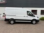 Ford Transit GB 350 L2H2 TDCi 105pk FWD Trend/ Trekhaak met 2500KG trekgewicht/ Parkeersensoren V+A/ DAB/ Cruise control/ 3 Zitplaatsen/ Airco/ Origineel NL/ NAP
