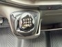 Ford Transit GB 350 L2H2 TDCi 105pk FWD Trend/ Trekhaak met 2500KG trekgewicht/ Parkeersensoren V+A/ DAB/ Cruise control/ 3 Zitplaatsen/ Airco/ Origineel NL/ NAP