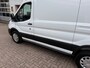 Ford Transit GB 350 L2H2 TDCi 105pk FWD Trend/ Trekhaak met 2500KG trekgewicht/ Parkeersensoren V+A/ DAB/ Cruise control/ 3 Zitplaatsen/ Airco/ Origineel NL/ NAP