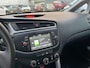 Kia Ceed cee'd Sportswagon 1.6 GDI First Edition Navigatie | Airco | Bluetooth | Cruise control | Centrale vergrendling enz.